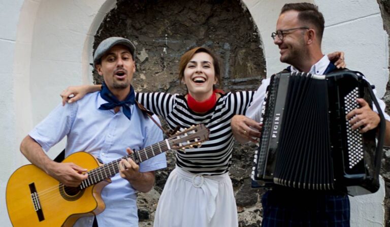 Koncert muzyki francuskiej w wykonaniu zespołu Francois TRIO