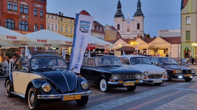 Wieczorny spot klasyków w Chojnicach